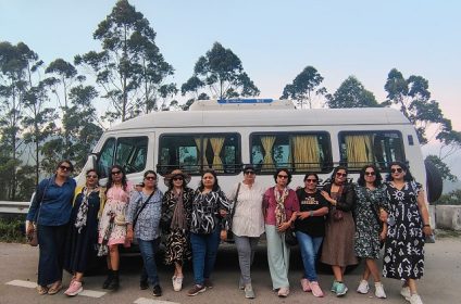 Kerala tour package with Munnar tea gardens, Alleppey houseboat and scenic backwaters by Arpita Tours and Travel